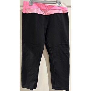 Lululemon‎ capris sz 8 Athleisure Yoga travel